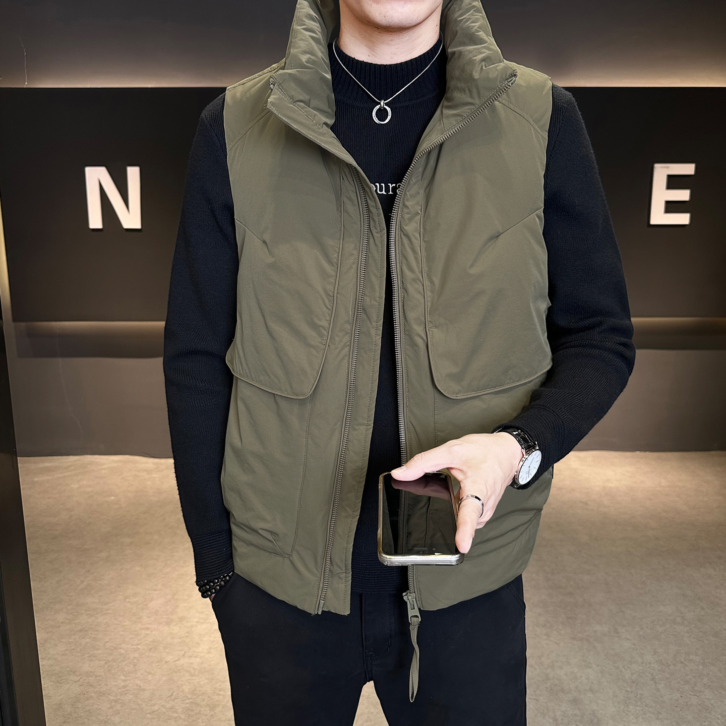 秋冬季新款男士国标鸭绒工装羽绒马甲 宽松潮牌保暖外套羽绒背心