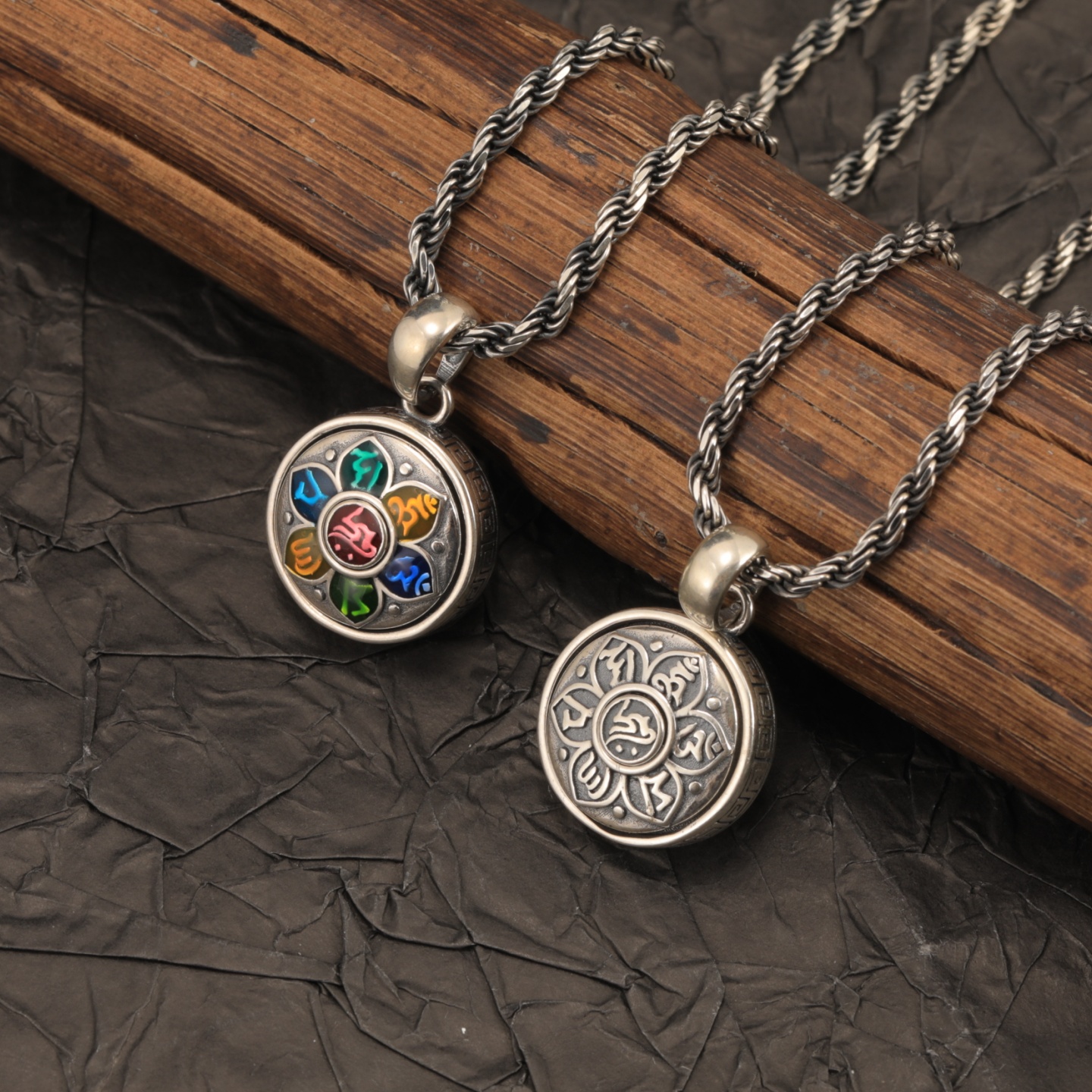吊坠925银 纯银五彩滴釉六字真言吊坠复古太极八卦可转动挂件