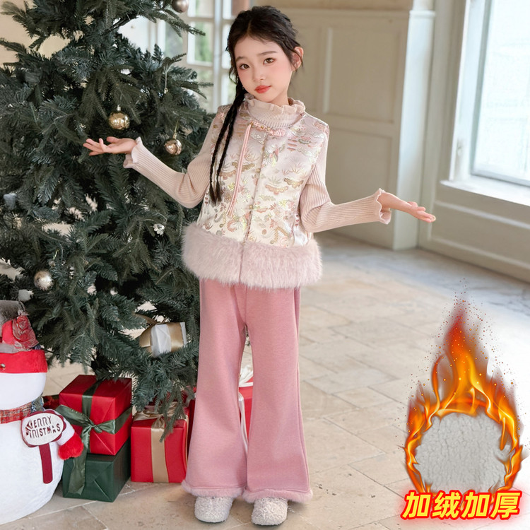 女童民族风马甲秋冬装2026新中式刺绣盘扣汉服背心儿童马夹三件套