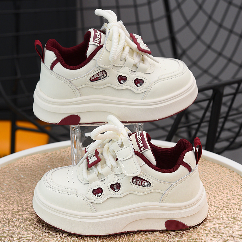 蜡比小星童鞋2025秋季新款女孩洋气单鞋女童板鞋软底中大童小白鞋