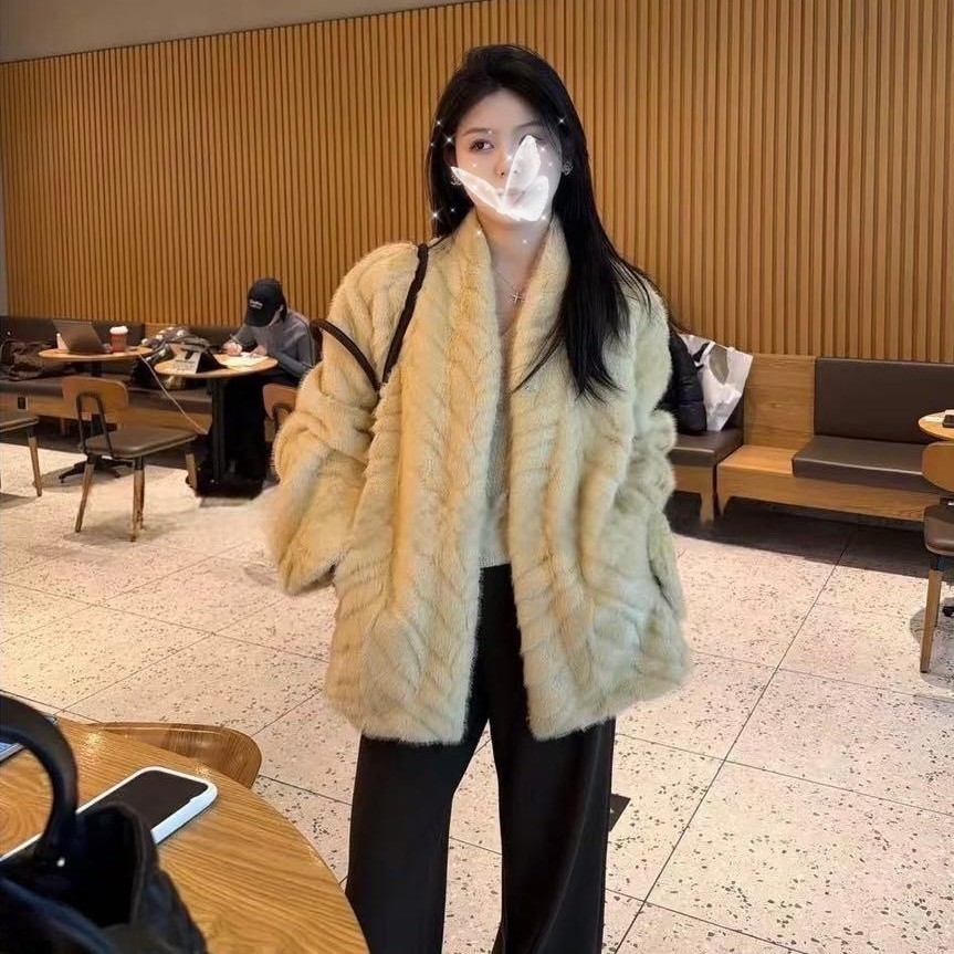 千金风女冬季新款高级感气质环保金叶貂V领中长款毛毛外套