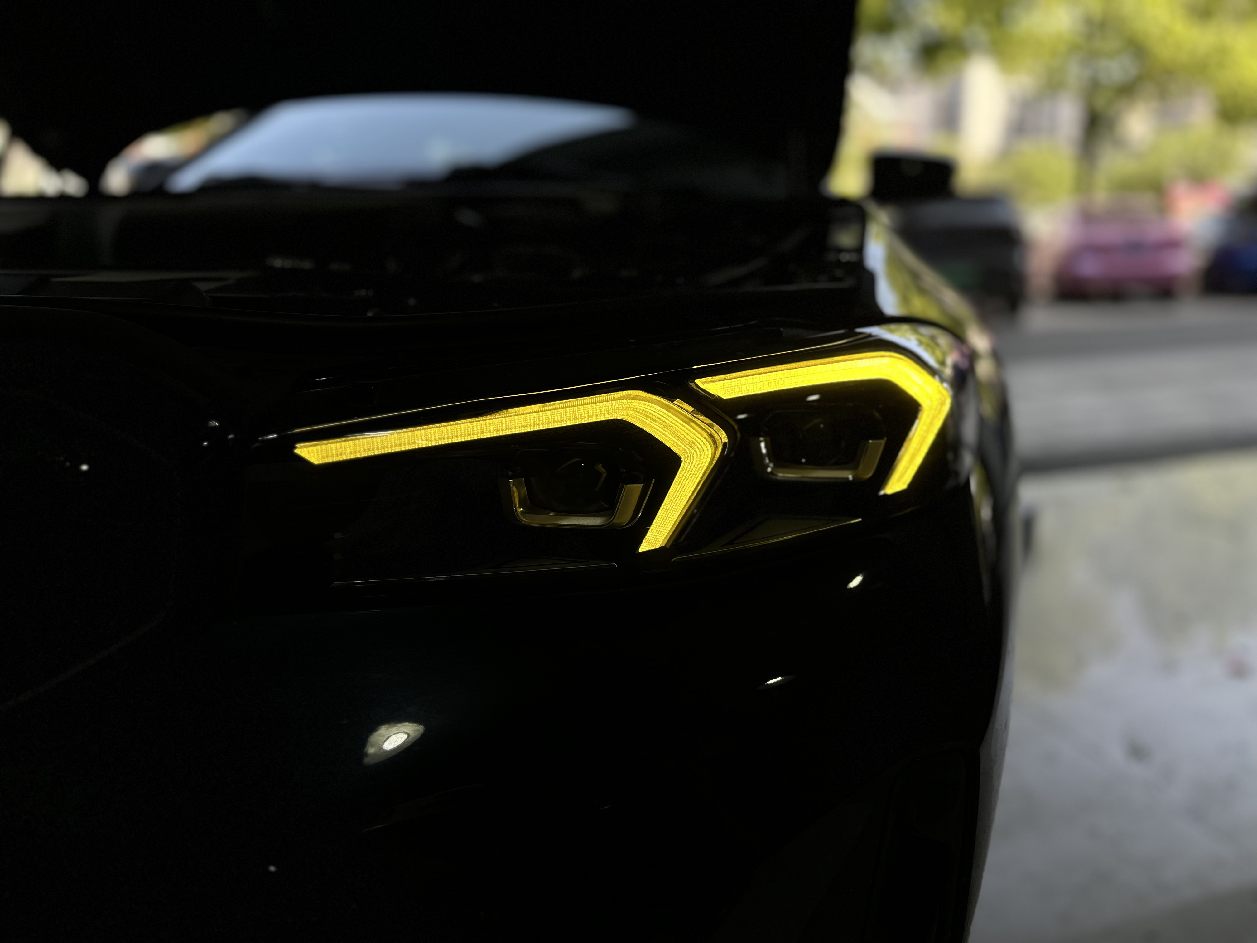 宝马新三系大灯恶魔之眼idx黄金眼双色四色切换模块