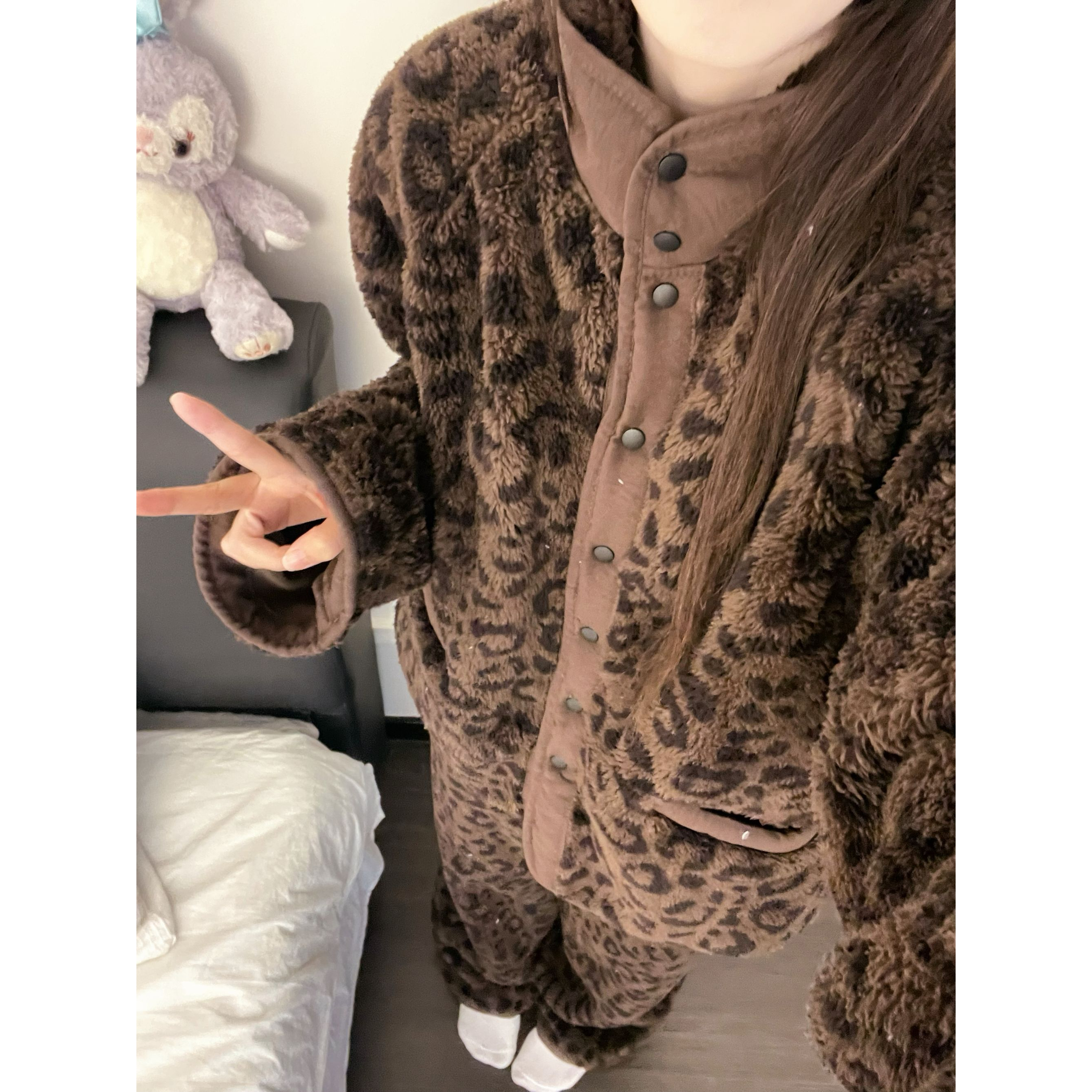 2025秋冬季新款大码加厚珊瑚绒家居服套装法式复古毛绒保暖睡衣女