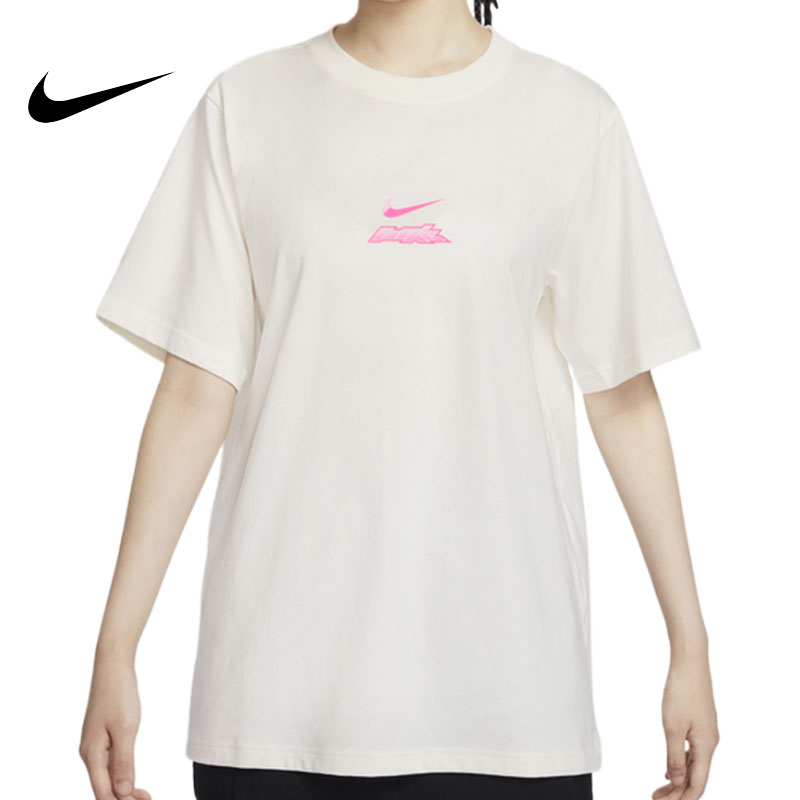 Nike耐克女子运动休闲圆领短袖T恤HM4625-133