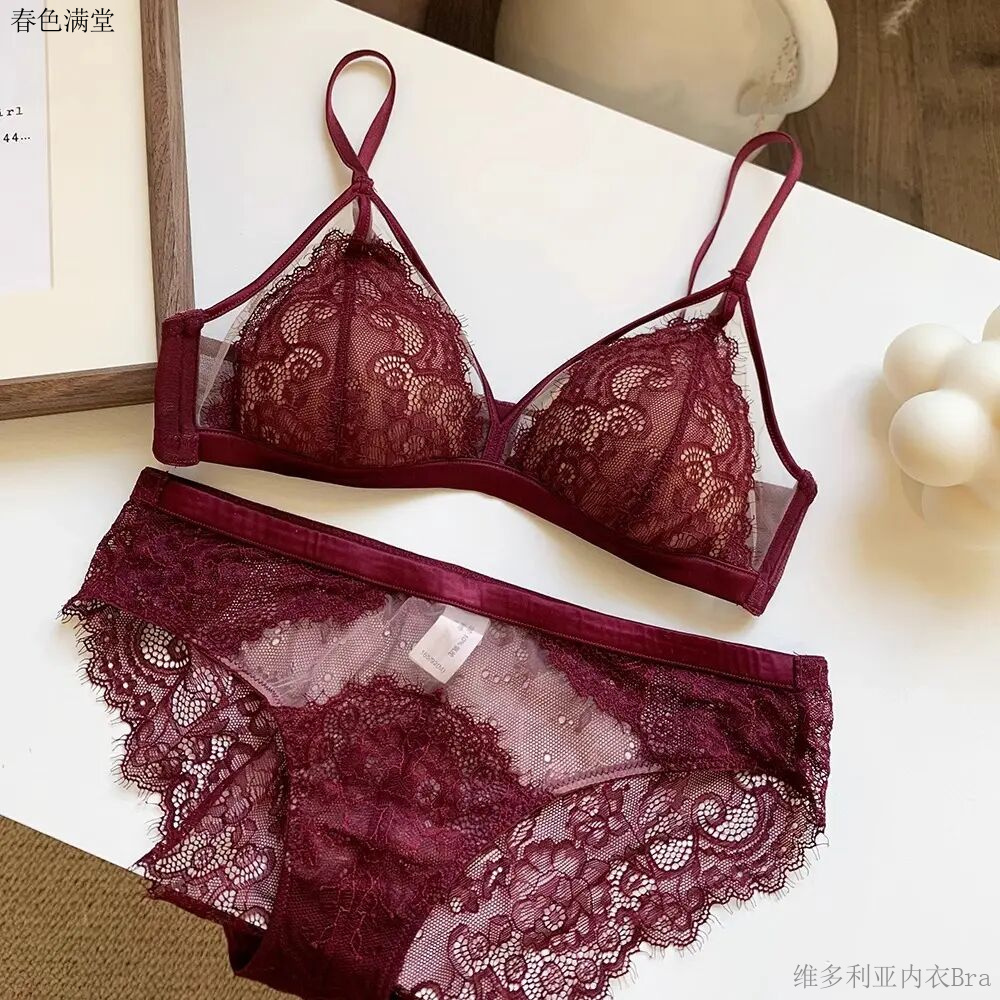 维多利亚蛇年红色内衣女本命年大胸显小胸罩法式三角蕾丝性感文胸