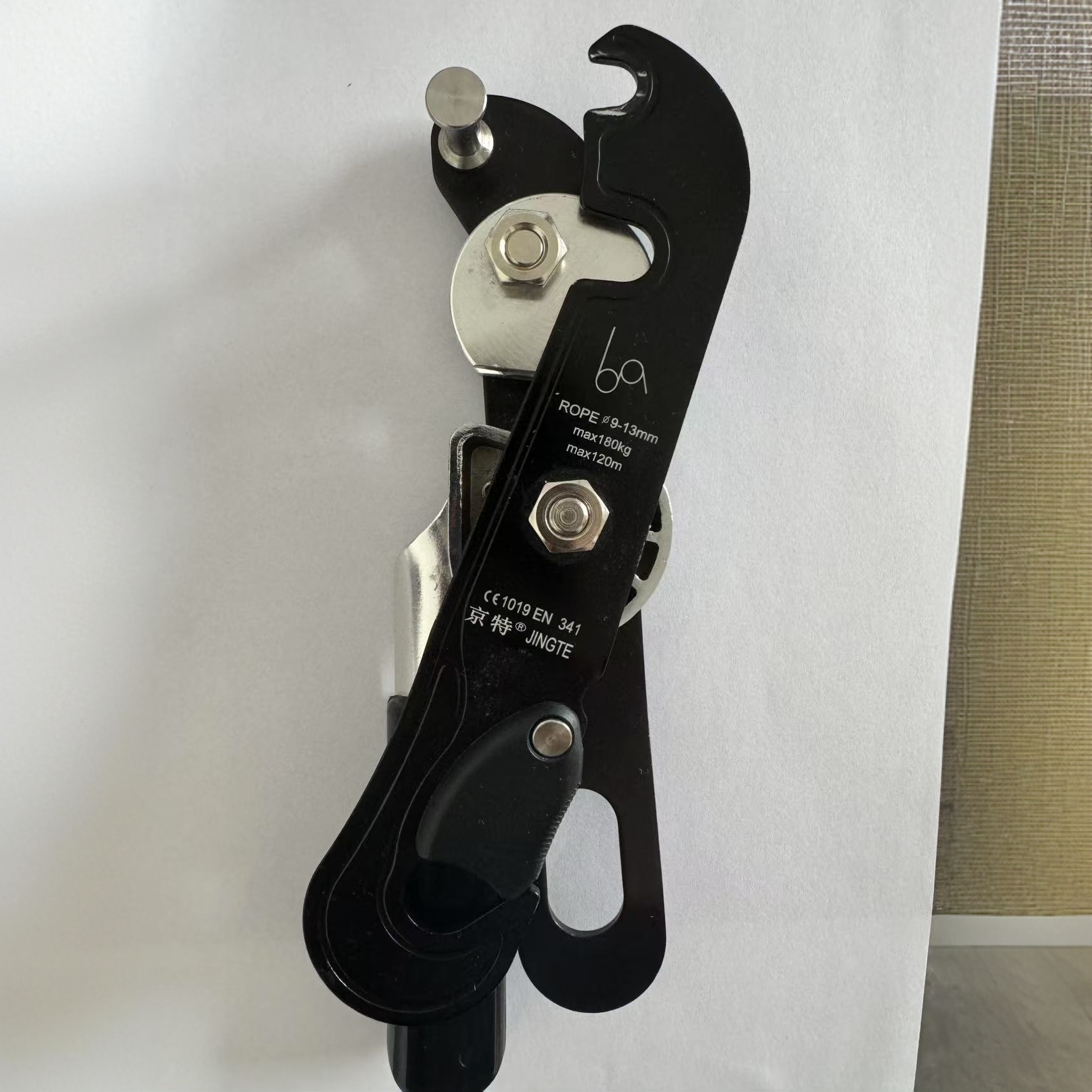 微瑕下降器黑色和红色，胸升，上升器不支持退换货