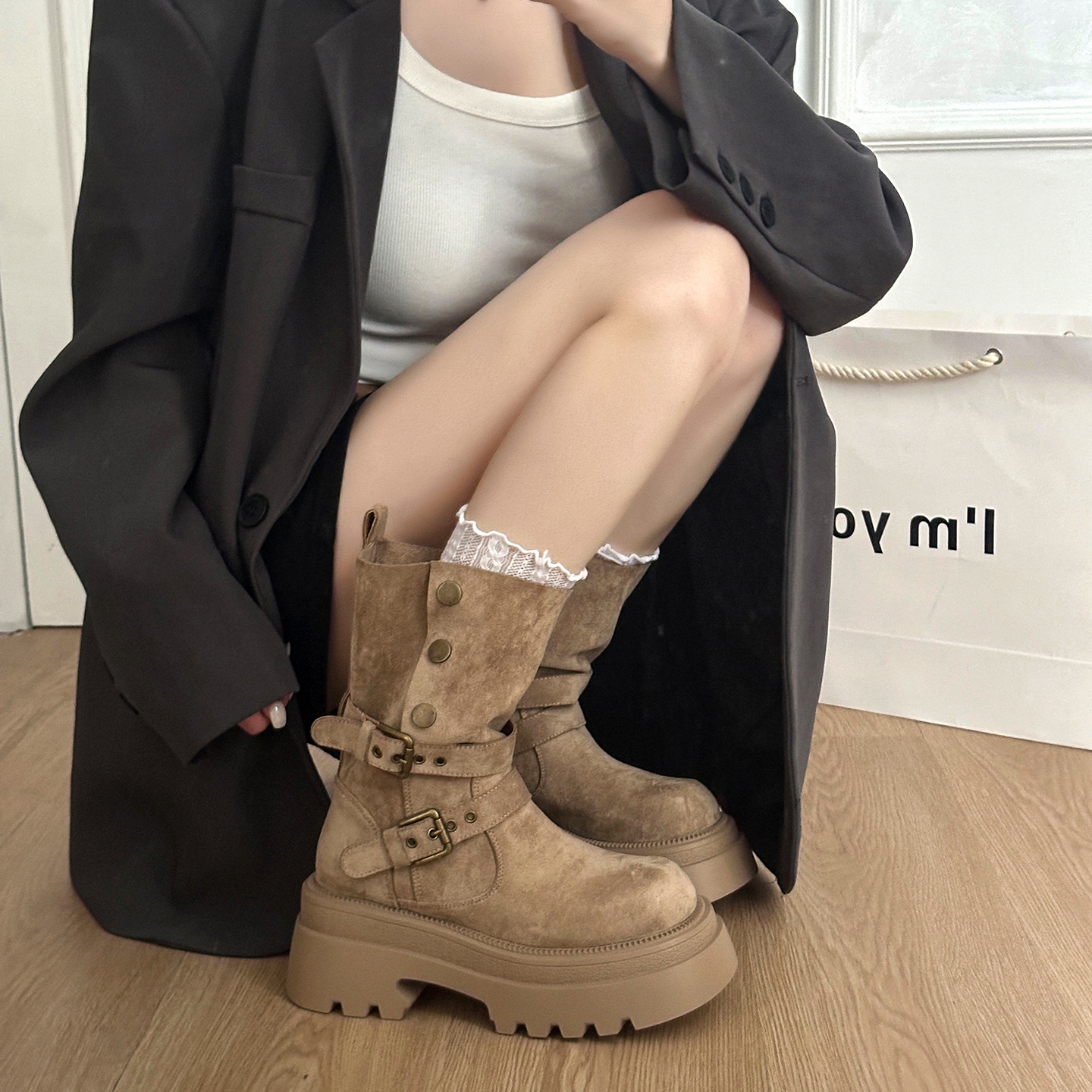 花知余两穿机车马丁靴子女2025秋冬厚底增高中筒靴英伦风复古短靴