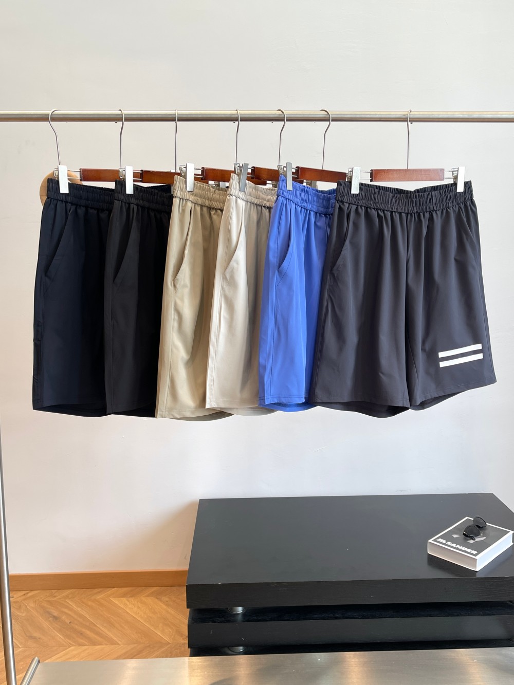 特 专业夏季运动功能性！轻薄速干 休闲5分短裤 C10 男装 H6292