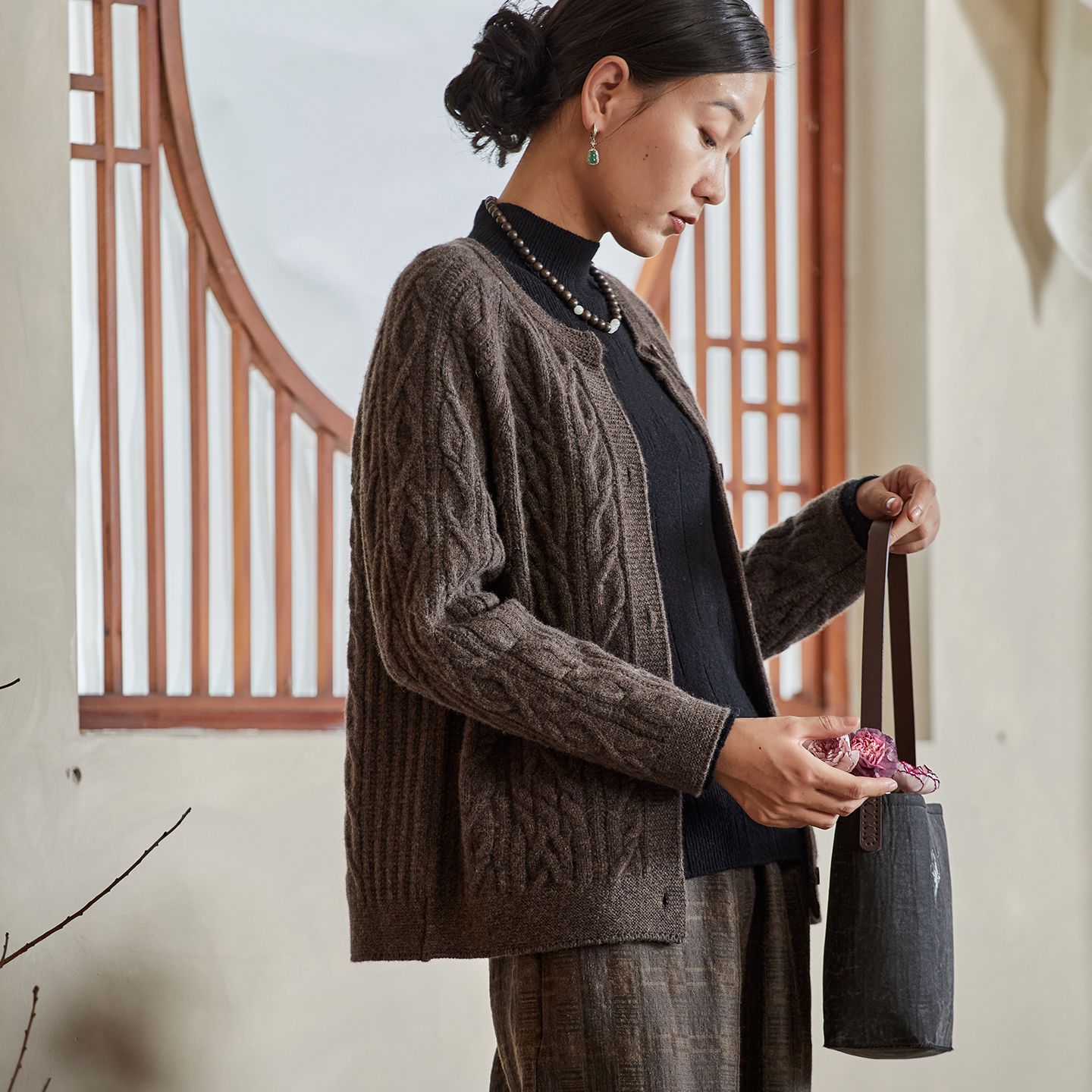 布小匠原创设计加厚羊毛针织毛衣开衫女2025秋冬新款复古气质外套