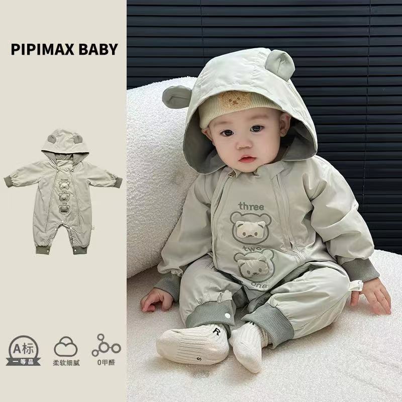 婴儿衣服小熊冲锋衣连体衣开春秋季装男女宝宝超萌洋气外出哈衣