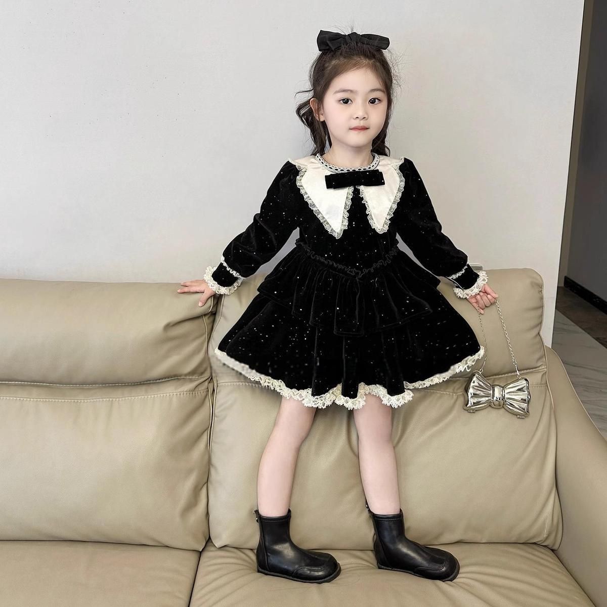 YeeHoO英氏[断码】法式女童2025秋冬新款黑色满天星丝绒公主裙中小