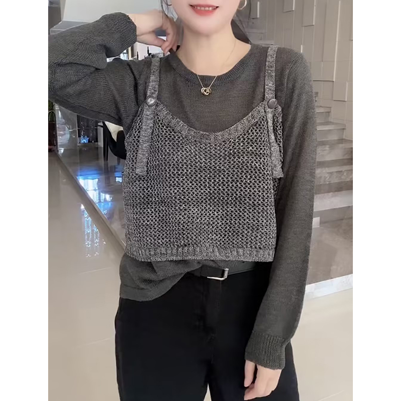 设计感气质镂空针织吊带拼接长袖上衣女春季新款微透假两件针织衫