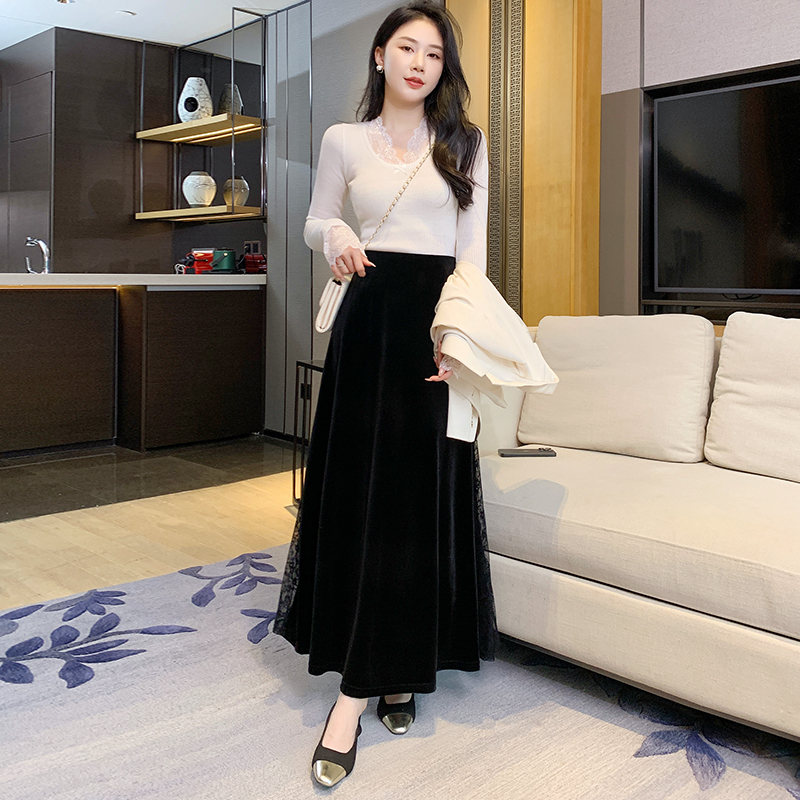 秋季长款a字半身裙拼接蕾丝高腰金丝绒女半身裙显瘦气质黑色长裙