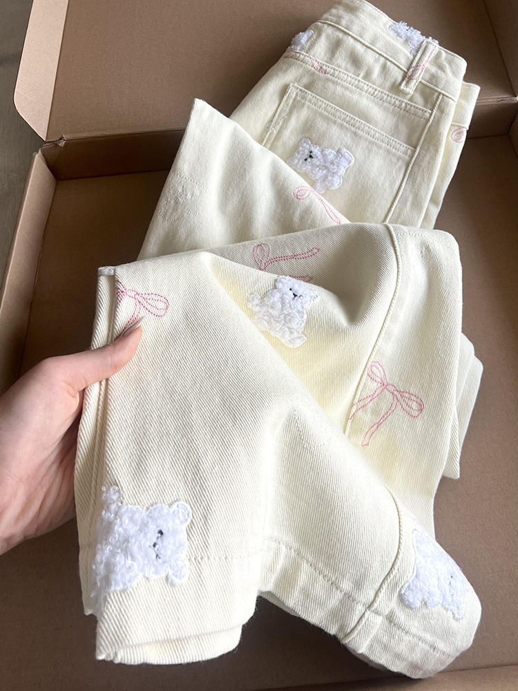 大码美式高街设计小熊贴布刺绣牛仔裤女春季高腰直筒宽松阔腿裤子