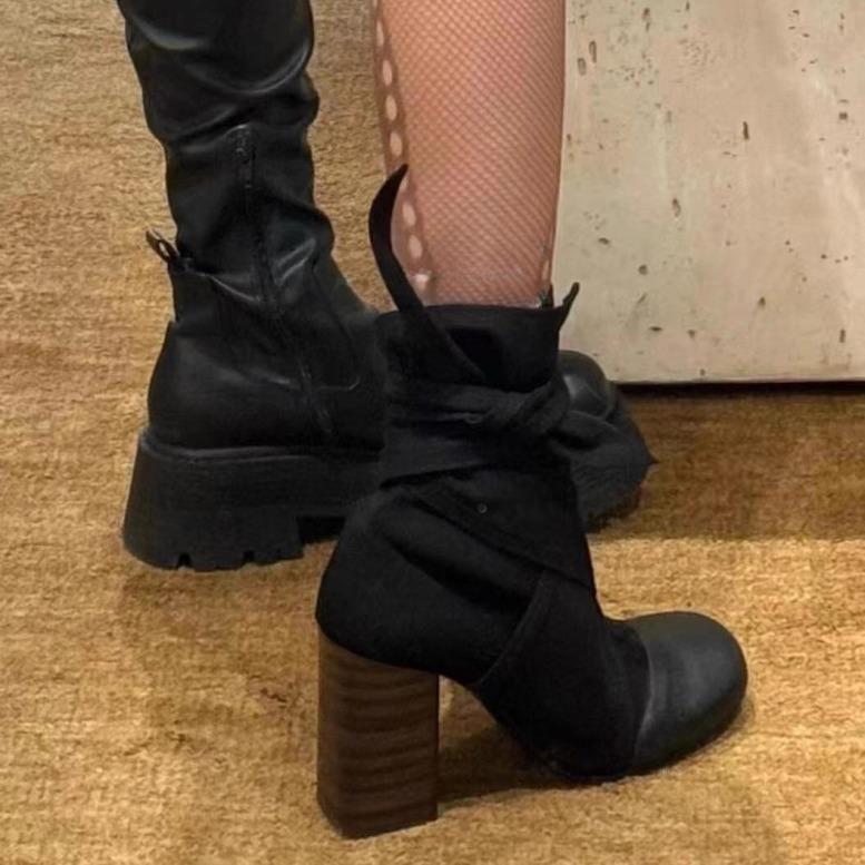 版~秋冬新款小众设计圆头粗跟绑带时尚气质百搭高跟短靴女