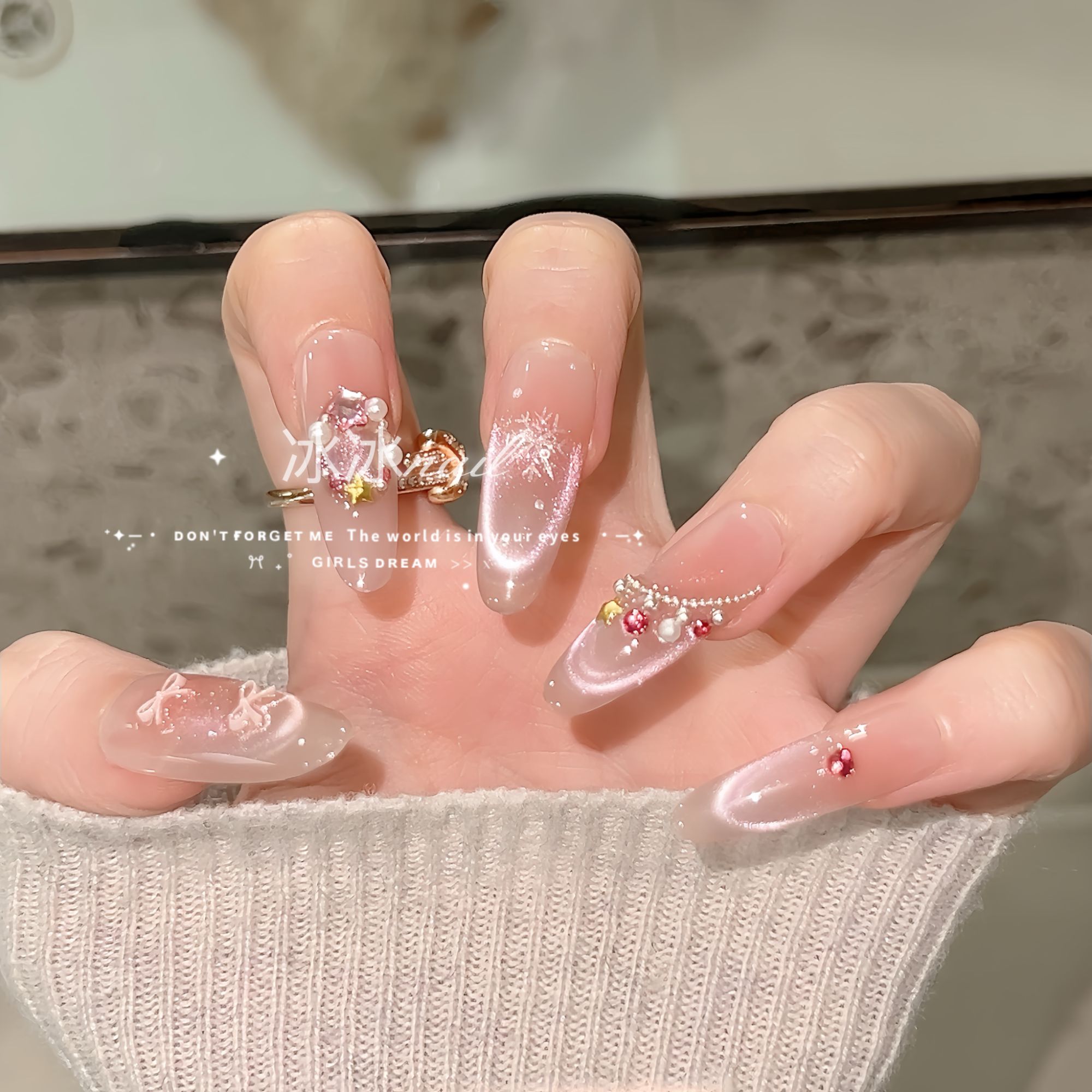 【甜梦圣诞】纯手工穿戴甲冰透甜美可爱猫眼美甲贴片圣诞氛围感显白