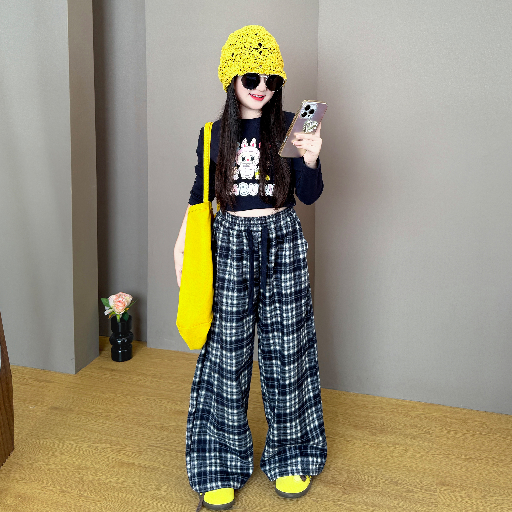 女童2025新款韩版中大童宽松休闲印花打底衫格子直筒阔腿裤套装潮