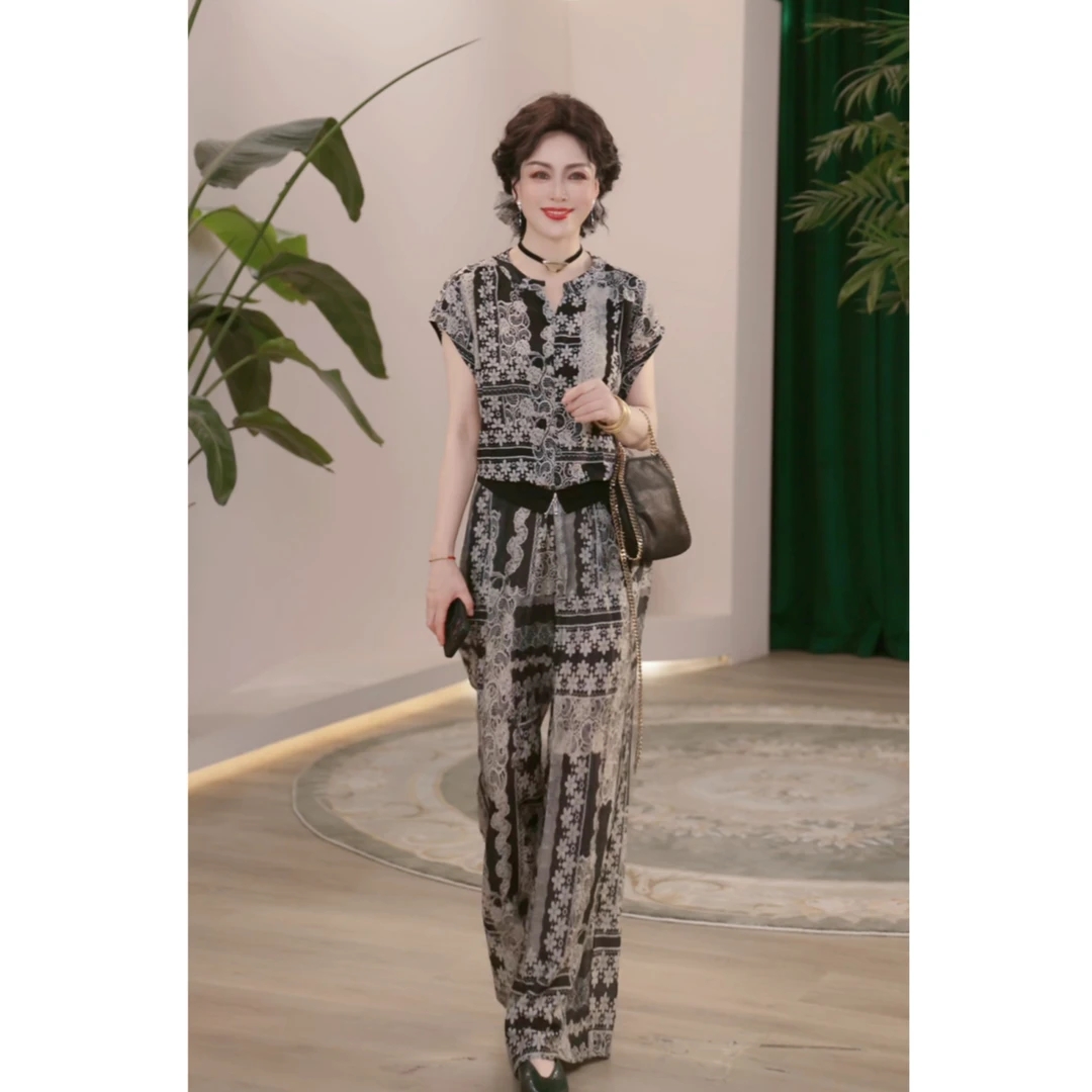 2025新款妈妈装夏装两件套气质上衣洋气中年女装显瘦高级减龄套装