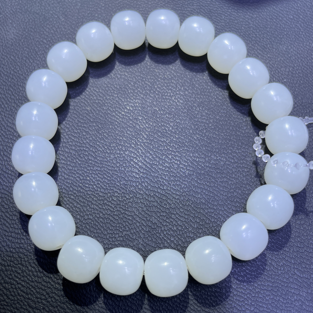 新疆和田玉白玉老型珠手串11/12mm