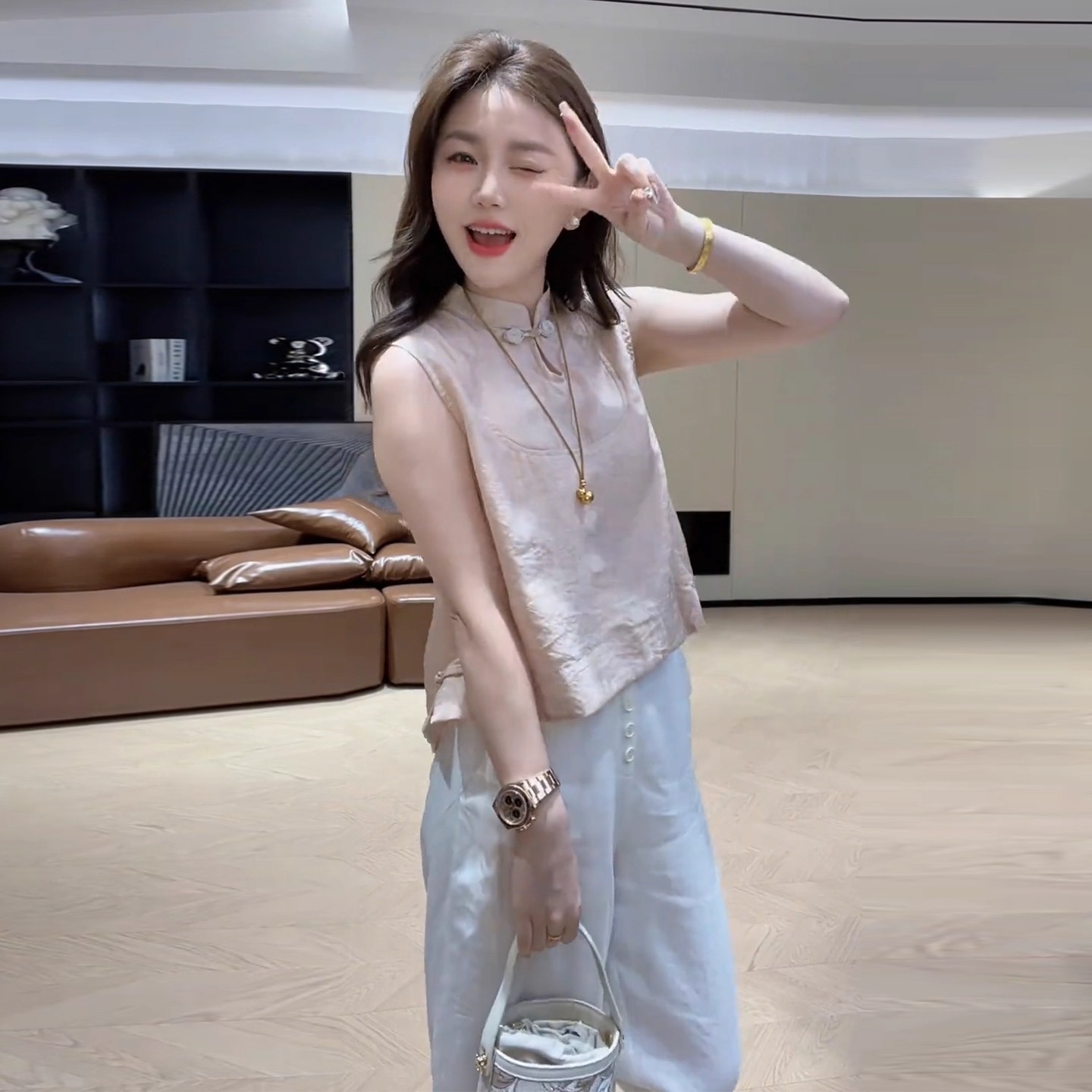 拉夏贝尔新中式国风衬衫女2025夏季新款减龄盘扣立领上衣两件套