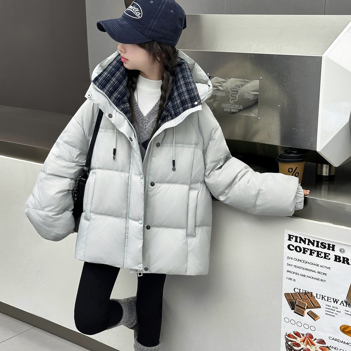 女童羽绒服中大童潮款白鸭绒2025年冬季爆款年服中学生洋气高品质