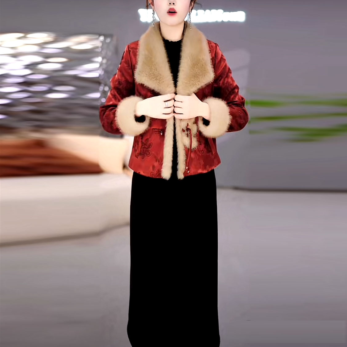 新中式提花缎加厚两件套连衣裙2025冬季新款修身喜妈妈红色礼服裙