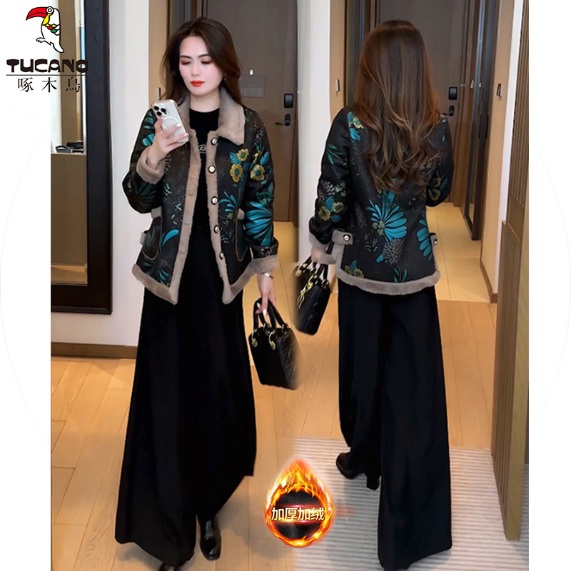 啄木鸟冬装毛呢外套2025今年流行新款时尚洋气短款加绒女装呢大衣