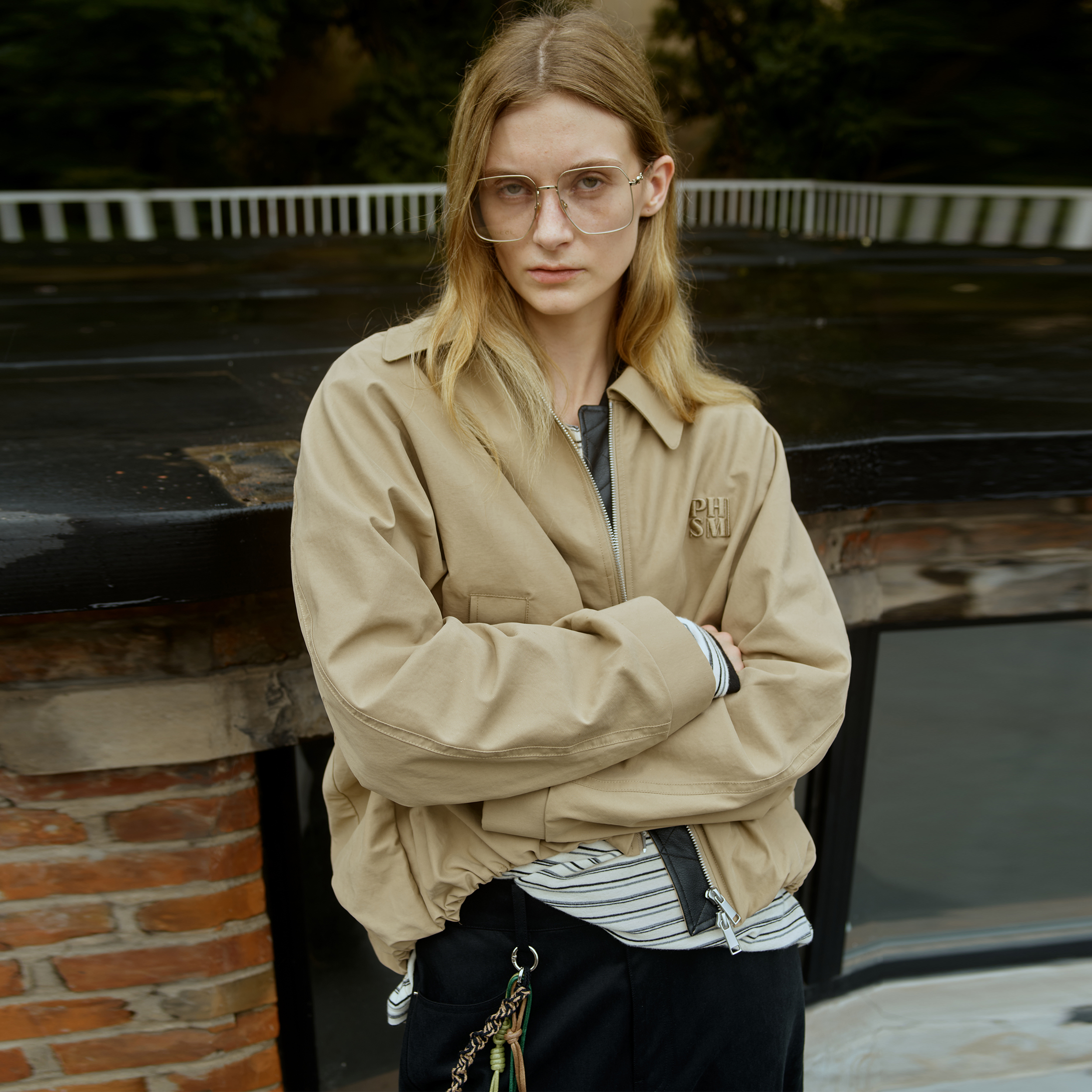 PHISM/PHISM新款时尚极简量感翻领外套749C05