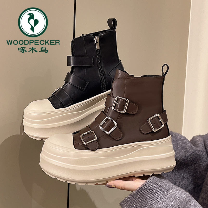 啄木鸟欧货大头厚底马丁靴女2025秋季新款英伦皮带扣休闲机车短靴
