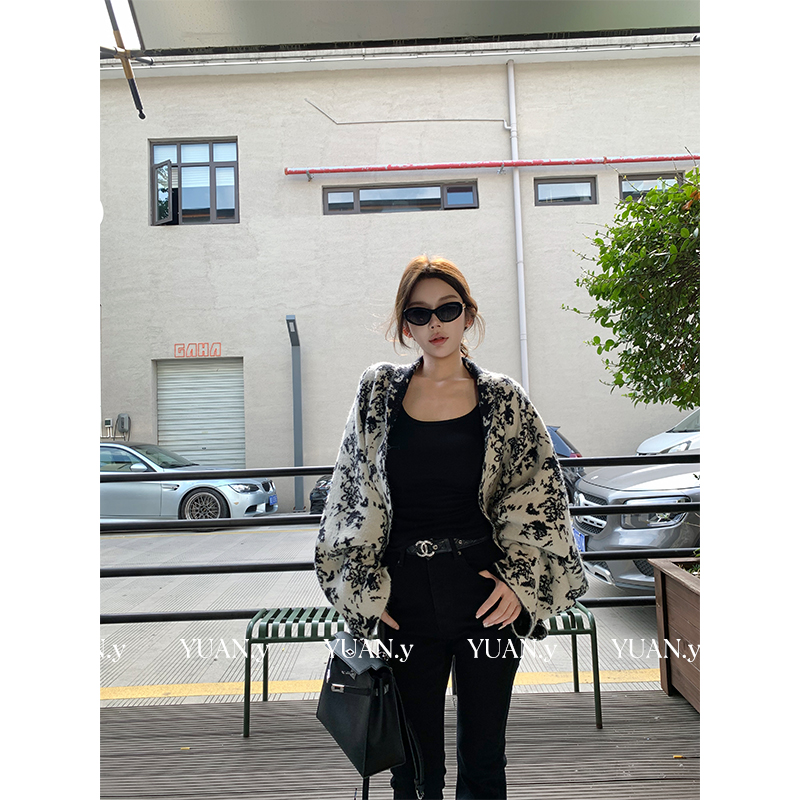 媛媛【耶鲁旧刊】轻奢风气质高级感披肩斗篷外套女披风大衣潮#W0952