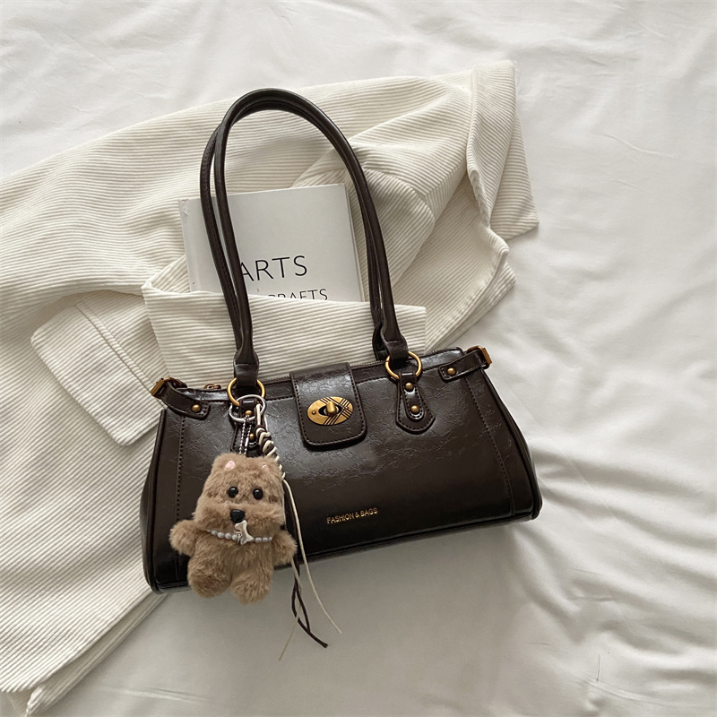 布拉格秋腋下托特包包女2025秋冬新款轻奢小众高级通勤手提单肩包