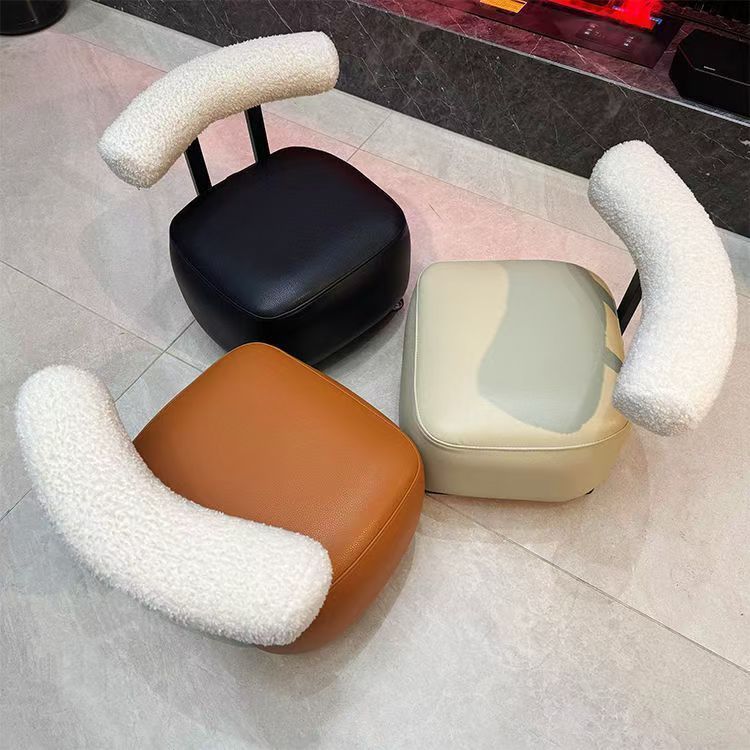 万向轮小凳子靠背家用滑轮移动小椅子客厅沙发轻奢高级感带轮矮凳