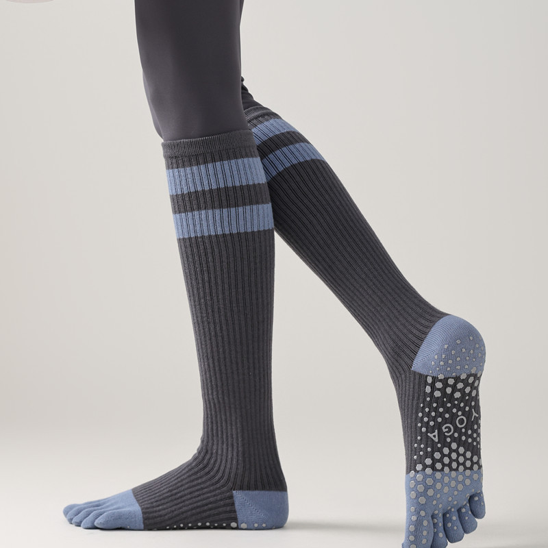 长筒五指瑜伽袜分趾专业防滑普拉提压力小腿袜女春秋运动专用棉袜