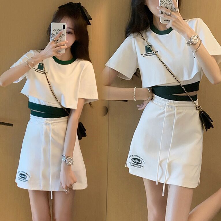 夏季辣妹套装女时尚宽松显瘦百搭短上衣背心内搭半身短裙三件套潮