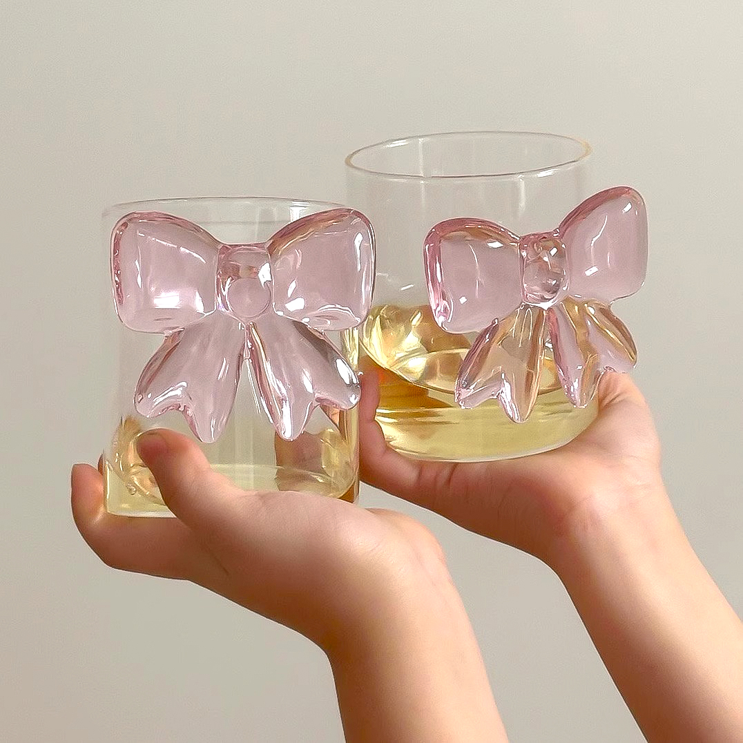 【令人心动的杯子】轻奢粉色大蝴蝶结玻璃杯ins风耐热高硼硅冷饮杯