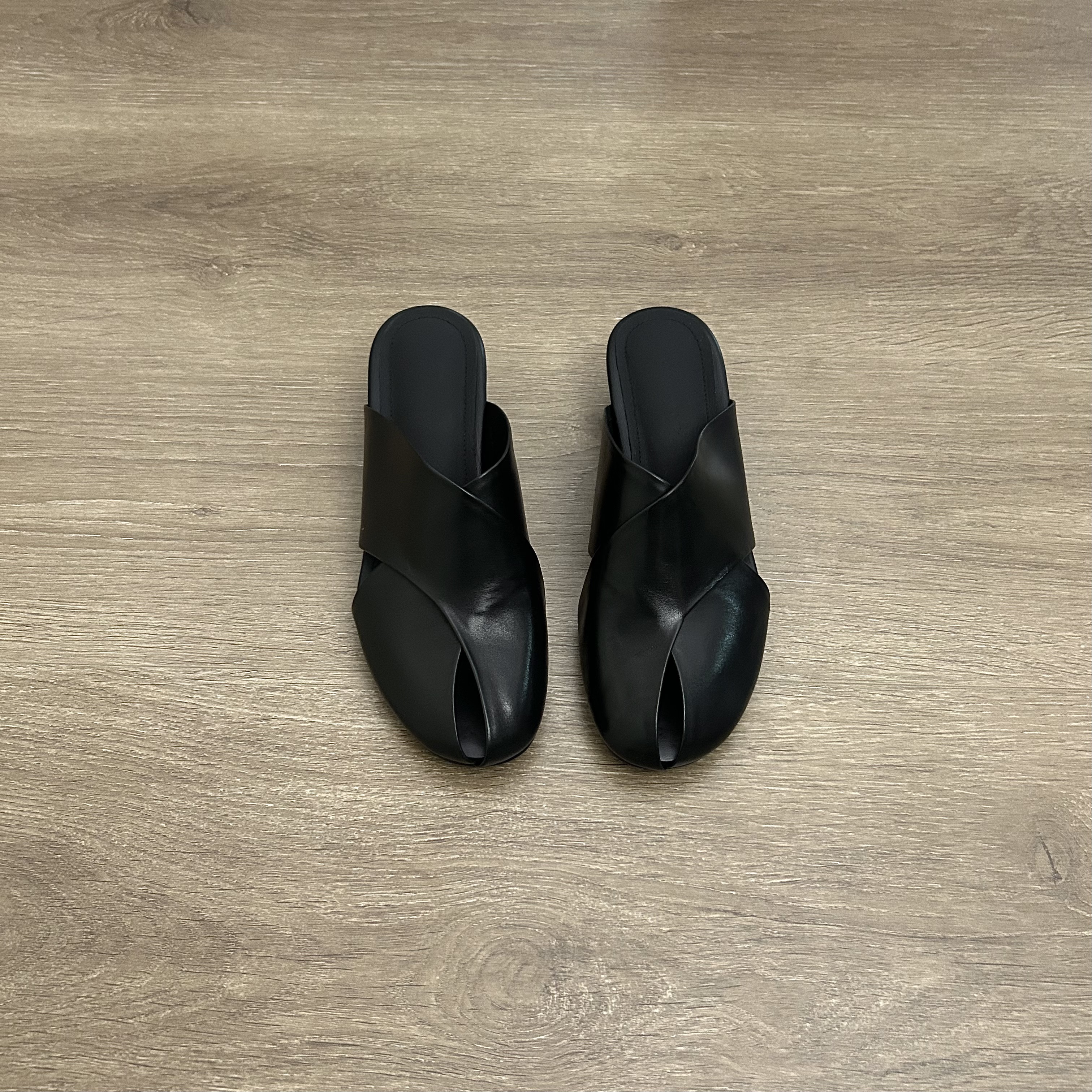 Dannyfrey法式包头女款日常浅口中跟复古风一脚蹬镂空时尚拖鞋