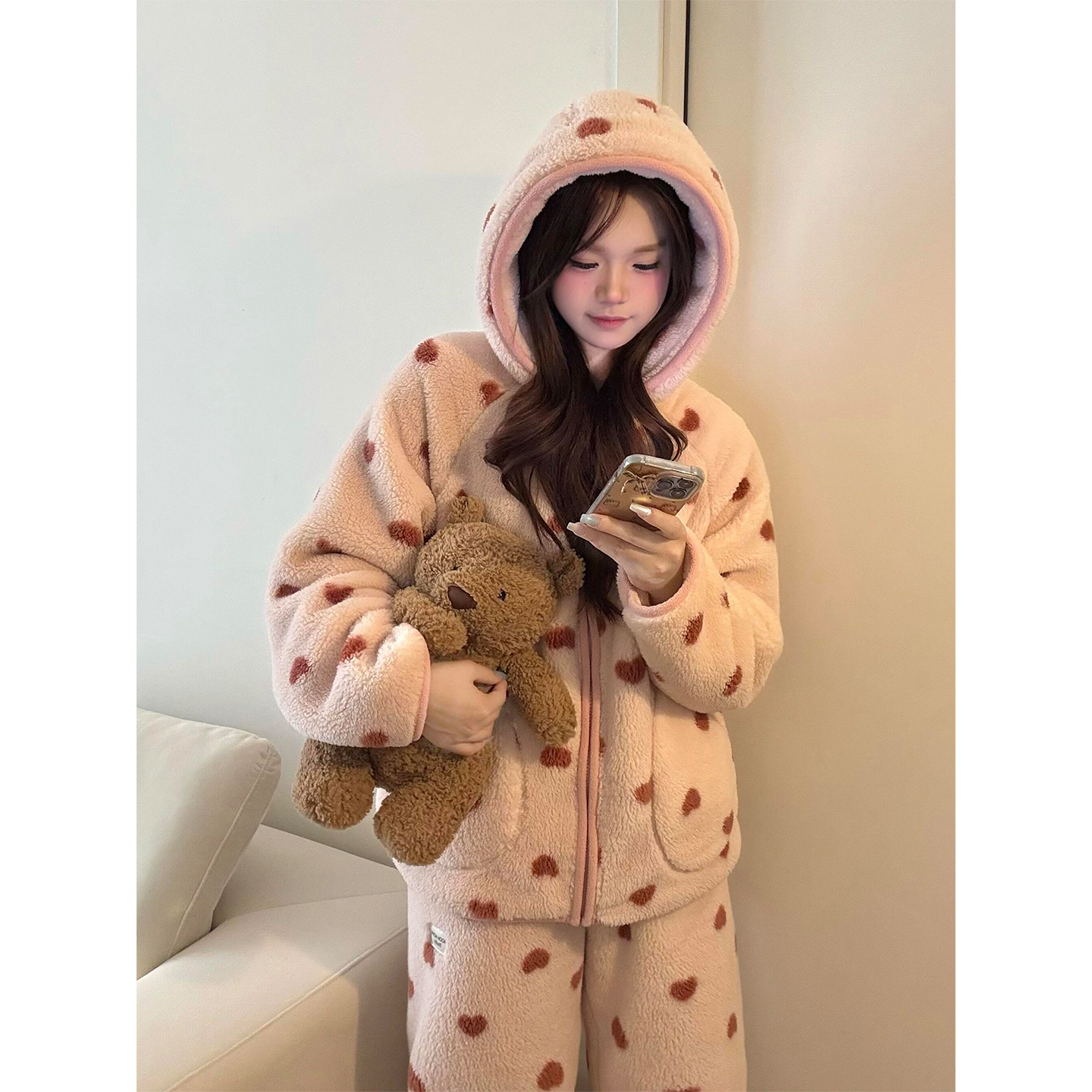 韩版少女爱心印花珊瑚绒连帽睡衣女冬新款加绒加厚保暖家居服套装