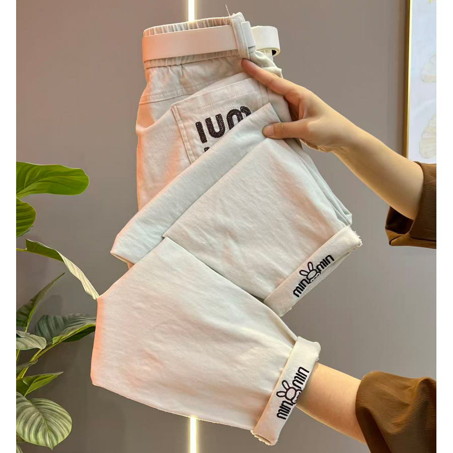 2025秋季新款刺绣字母牛仔裤女高腰弹力显瘦哈伦九分小脚萝卜裤子