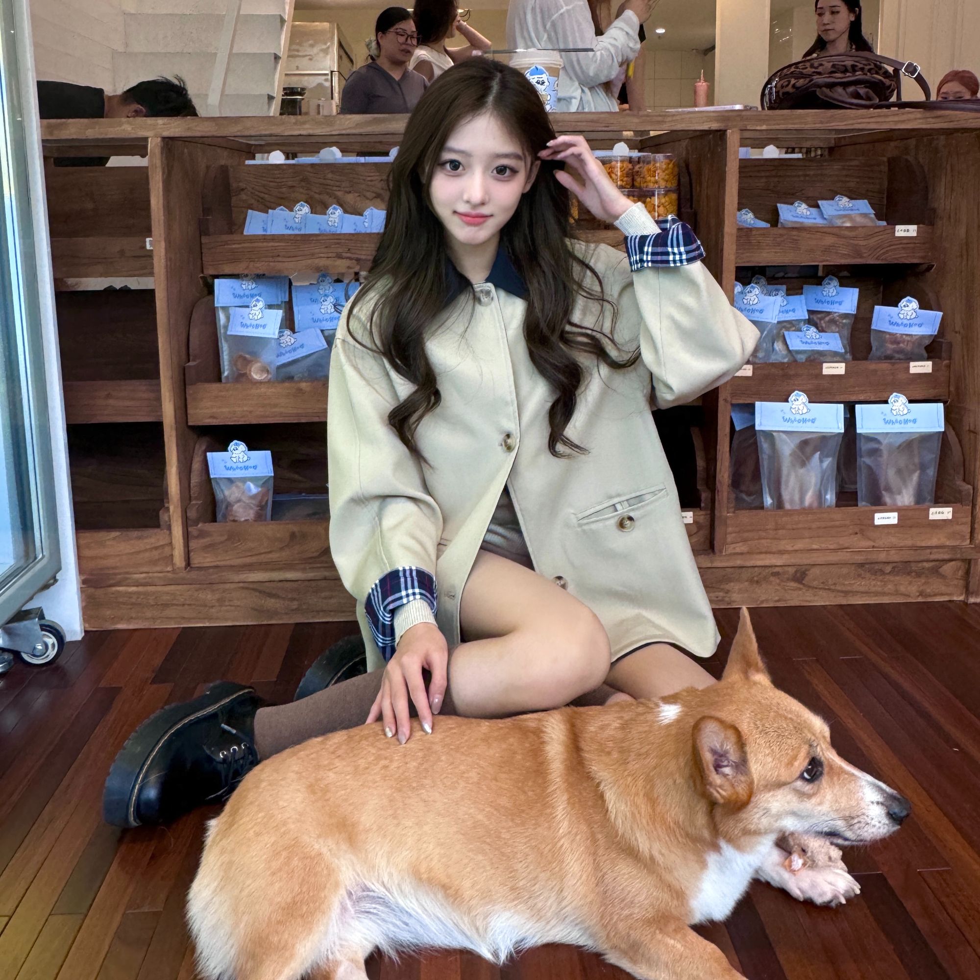 白水女【布达佩斯学院】撞色格纹风衣女短款宽松高级感外套小个子