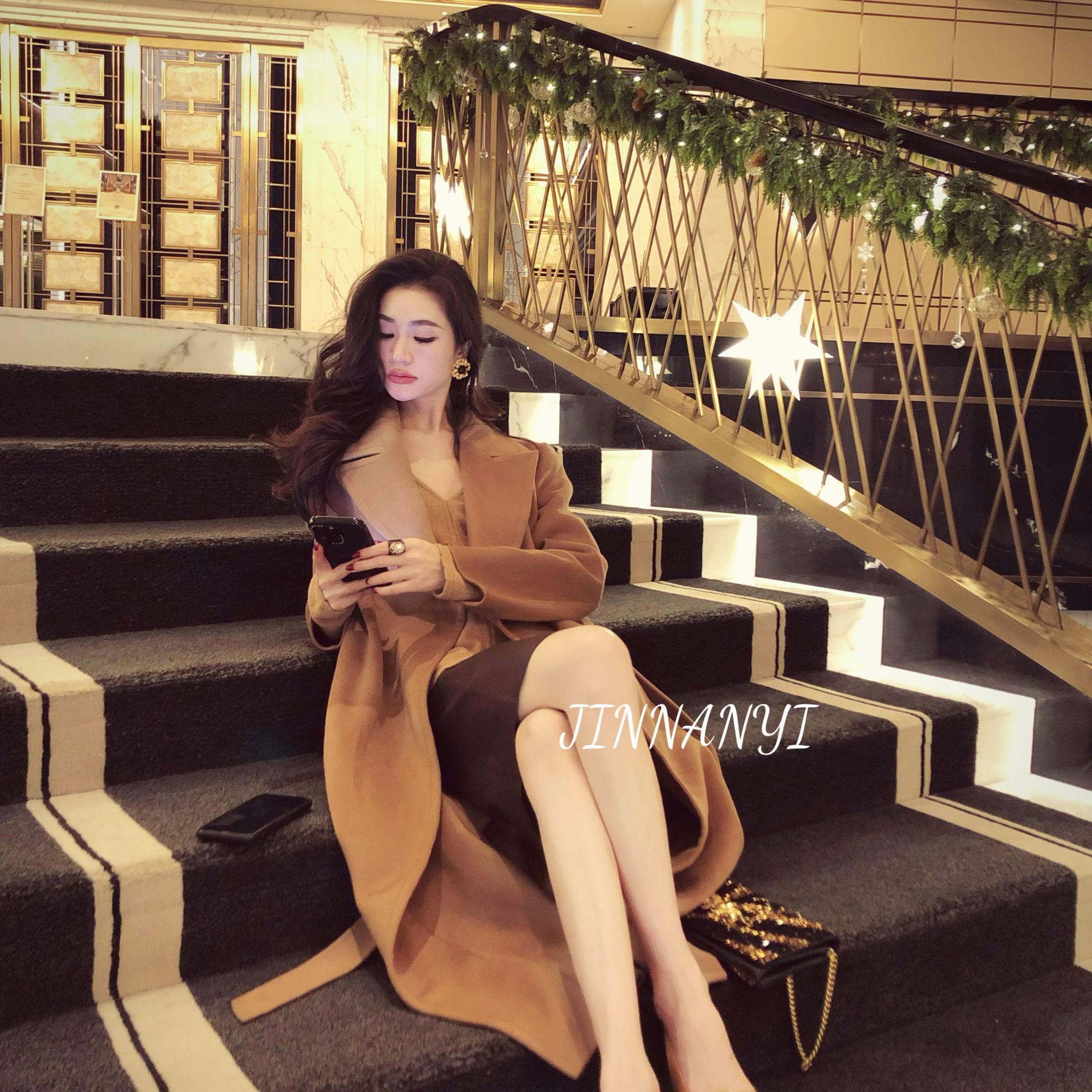 金南一澳洲进口高支美利奴绵羊毛桑蚕丝山羊绒手工大衣05511024