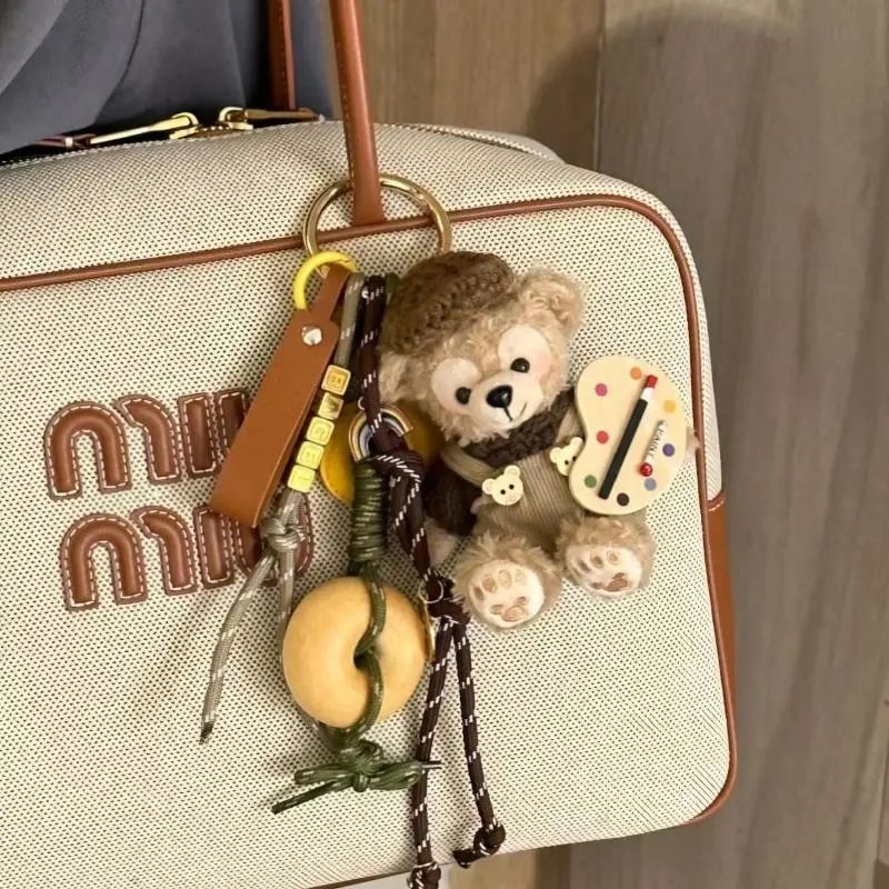 【店铺热销款】新款达菲熊汽车钥匙扣可爱卡通毛绒玩偶包包挂件女生