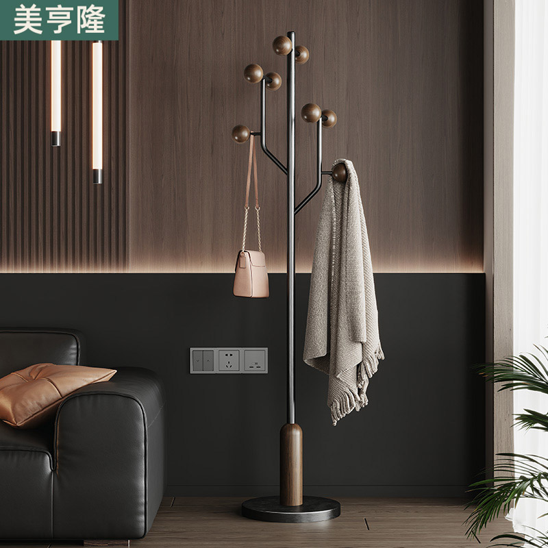 家用落地小型不锈钢衣帽架室内房间挂衣服的架子卧室实木挂衣架