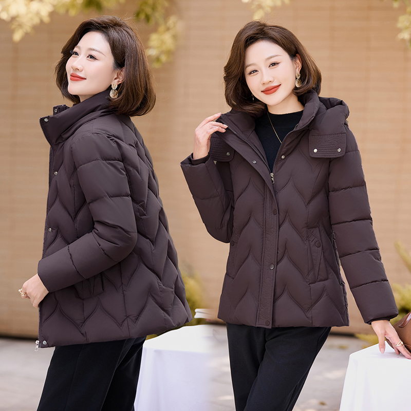 中老年冬季棉服妈妈装棉衣连帽年轻款休闲棉袄轻薄保暖上衣外套