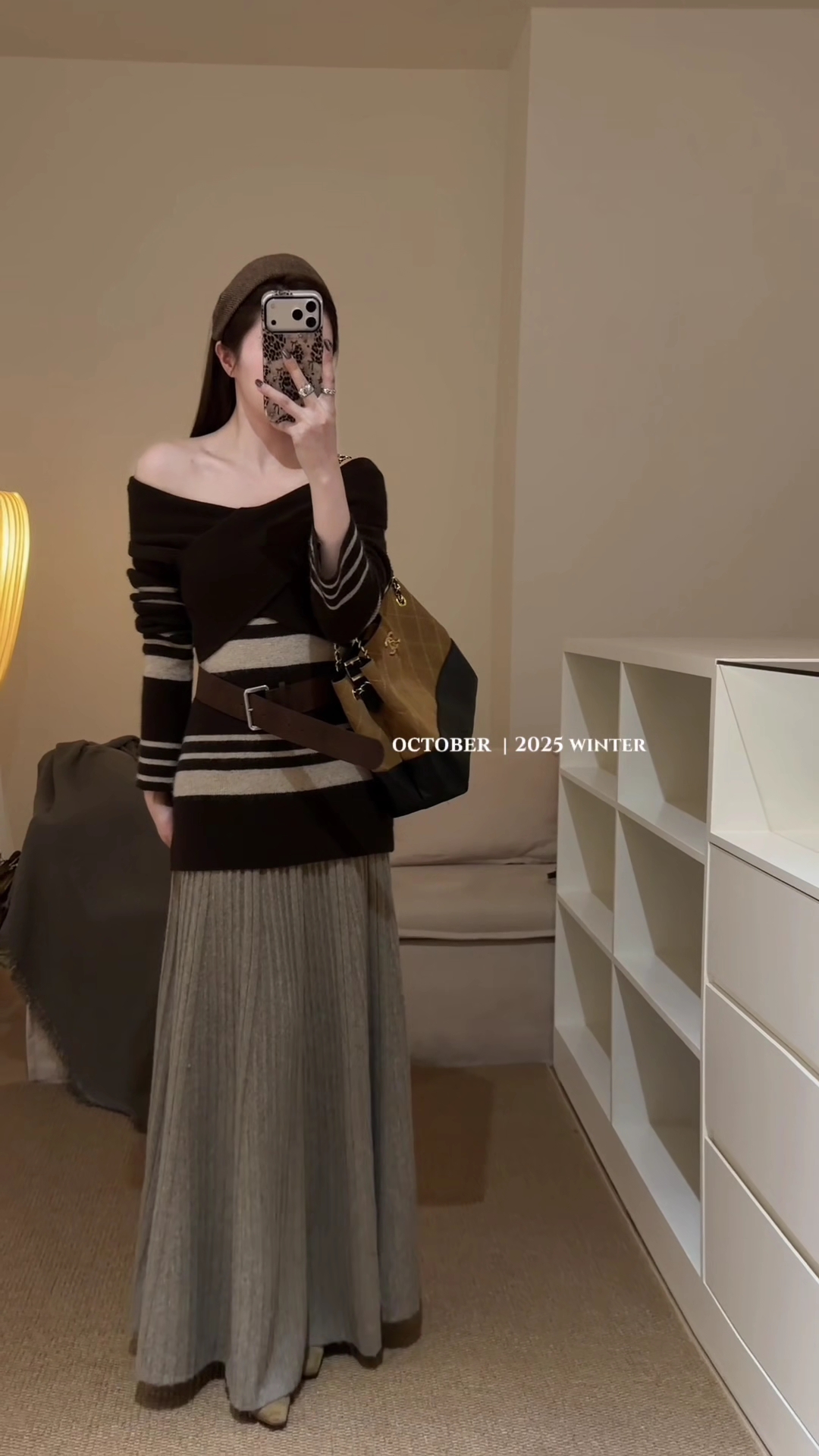 2025秋冬新款韩系交叉领毛衣扭结长袖针织衫灰色百褶半身裙两件套