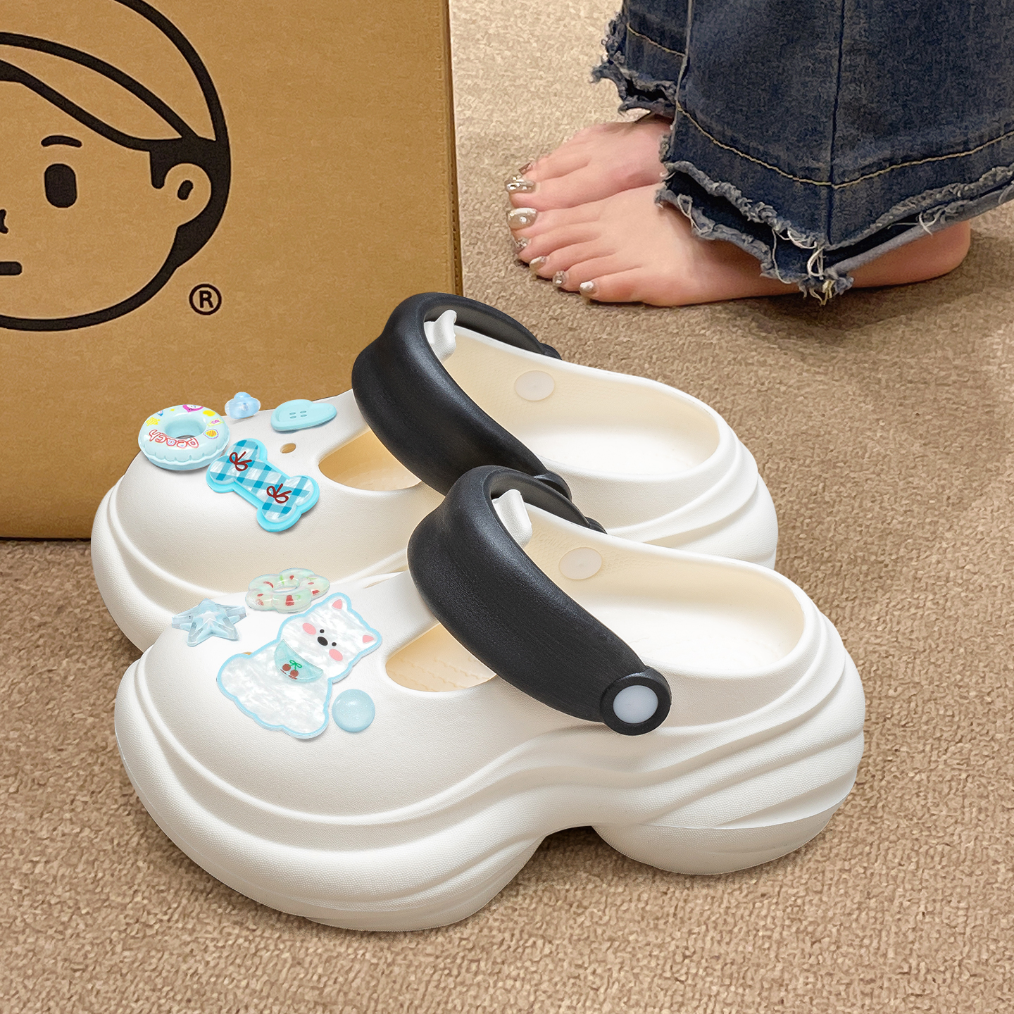 厚底洞洞鞋女款2025新款夏季外穿增高防滑防臭包头沙滩凉拖鞋女士