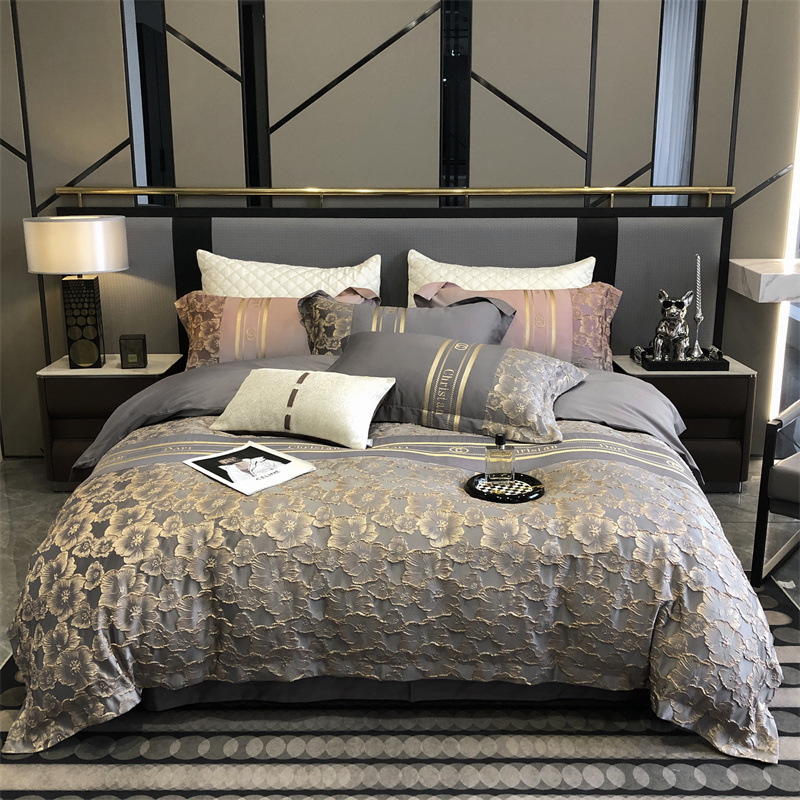 纯棉罗浮宫印象100支长绒棉四件套高密度浮雕金边刺绣工艺款被套