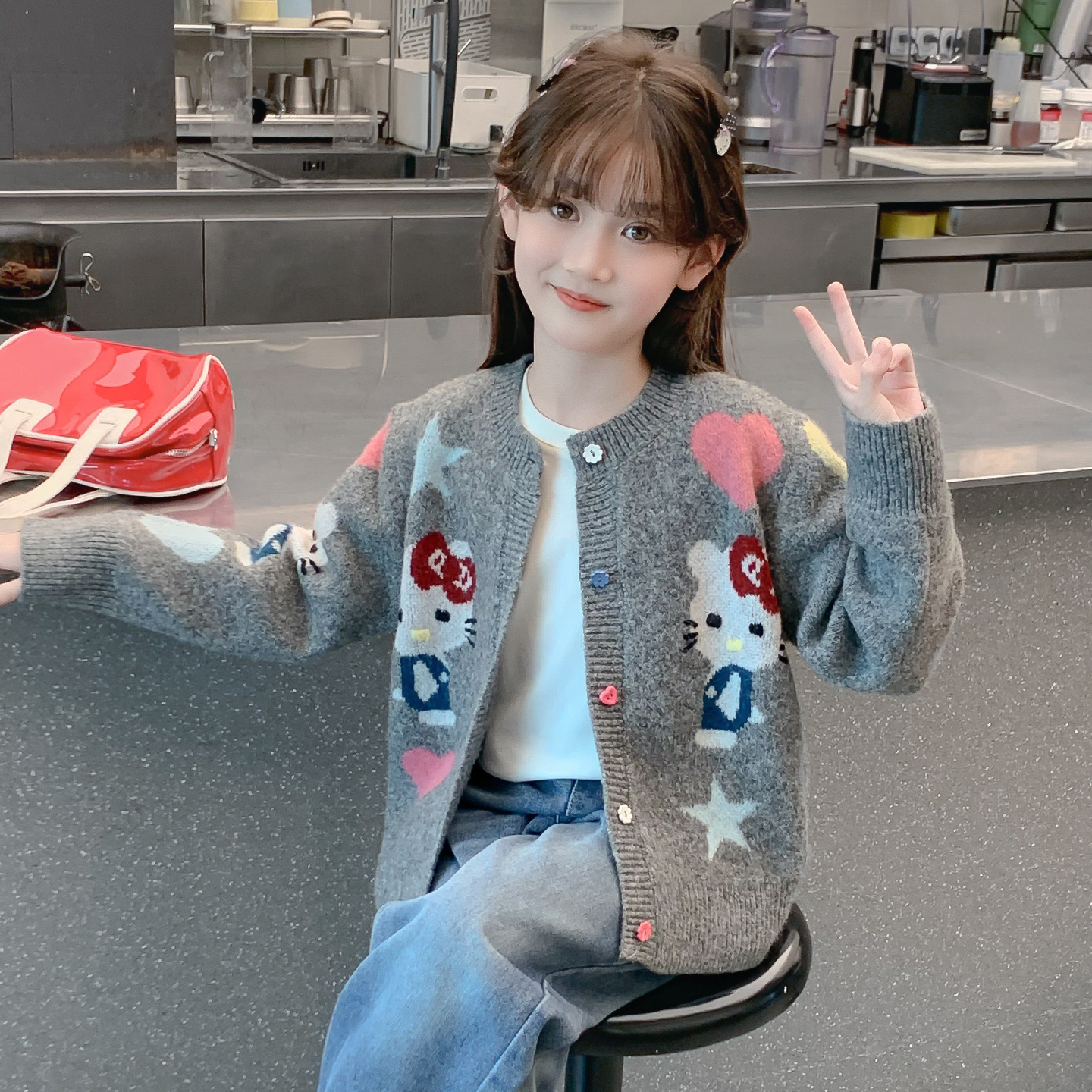 女童秋装外套2025新款儿童网红洋气休闲毛衣春秋款女孩时髦上衣潮