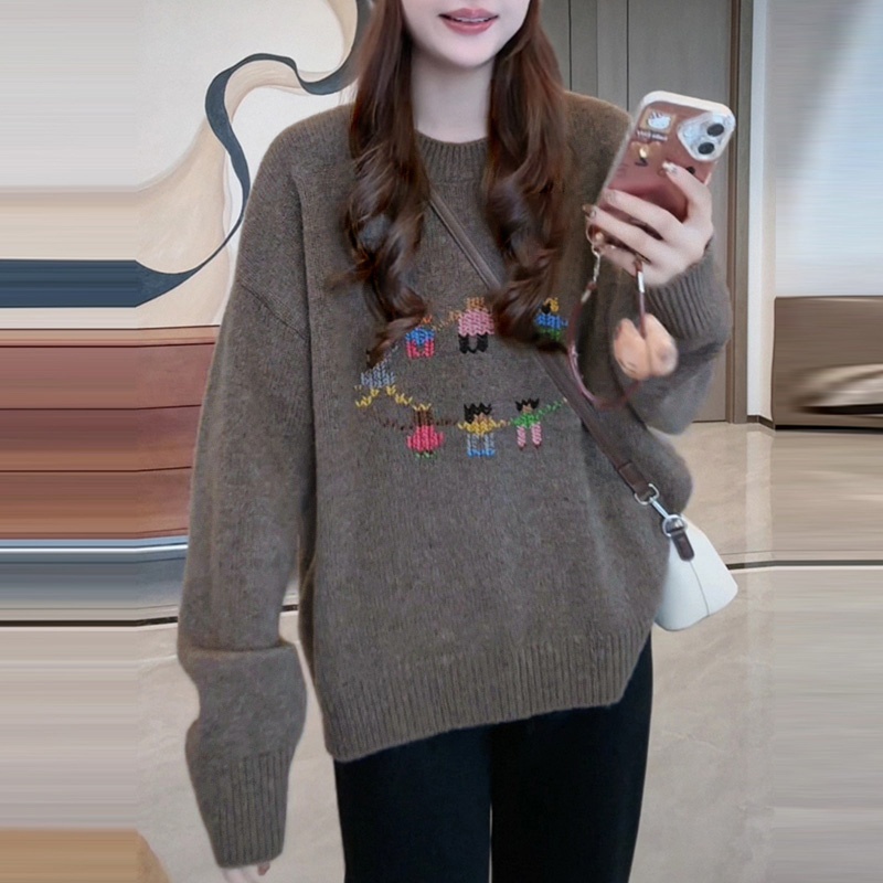 设计感圆领卡通刺绣长袖毛衣女2025冬季新款宽松显瘦休闲减龄上衣
