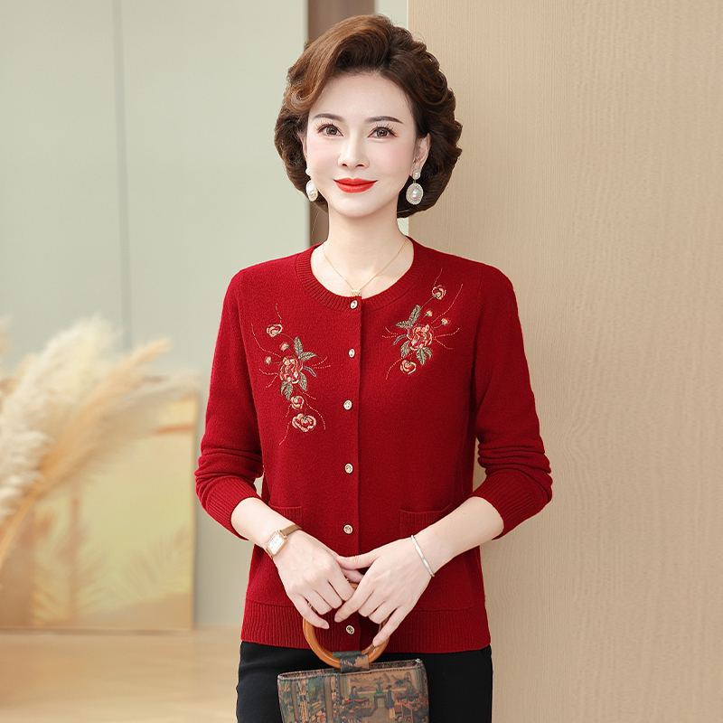 修身型圆领气质厚款全羊毛中老年女装外套毛衣妈妈装开衫