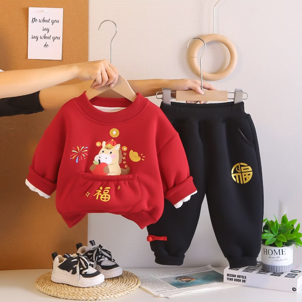 【沫沫家】男女童喜庆拜年服周岁礼服氧气秋冬红色加绒保暖套装